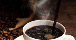 ☕ কফি ও দীর্ঘায়ু – গবেষণা বলছে কফি আপনাকে বাঁচাতে পারে আরও বেশি দিন কফি ও দীর্ঘায়ু