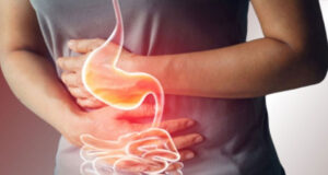 গ্যাস্ট্রিক, অ্যাসিডিটি ও হজমের সমস্যা – কোন খাবার এড়িয়ে চলবেন, ঘরোয়া সমাধান গ্যাস্ট্রিকের ঘরোয়া সমাধান