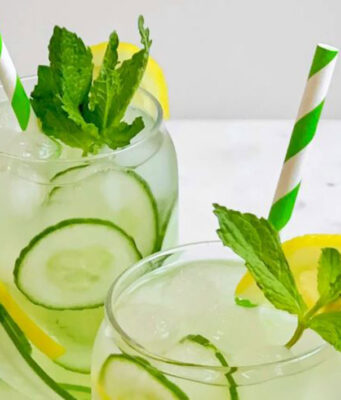 স্নিগ্ধ সকাল শুরু হোক শসা, আদা, পুদিনা আর লেবুর ম্যাজিক ড্রিংক দিয়ে! 🍋🌿